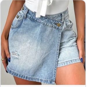 That’s So Fetch - Jensen Denim Skort - size US 2